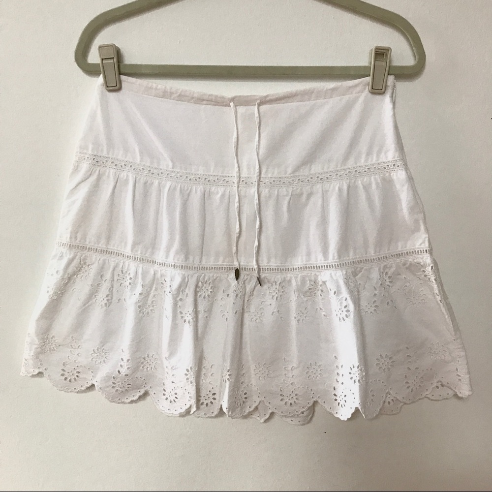 Eyelet detailed skirt in white